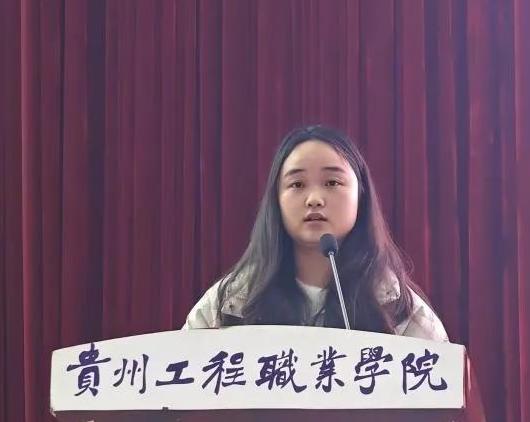 铸魂强基 赋能创新 | kaiyun官网举办2025年春季学期辅导员素质能力提升专题培训(图4) 铸魂强基 赋能创新 | kaiyun官网举办2025年春季学期辅导员素质能力提升专题培训(图4)