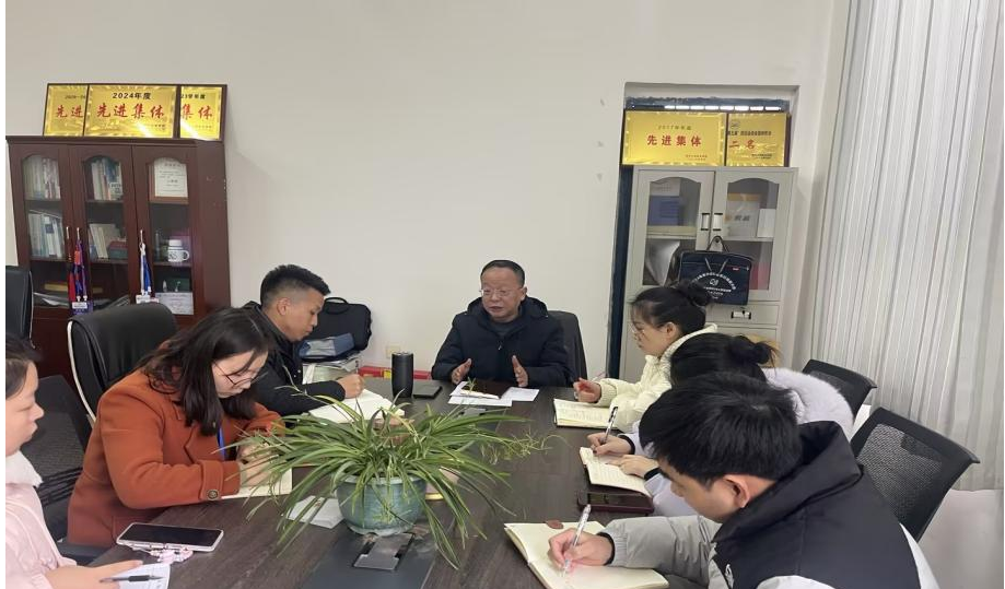 教学工作简报(图1) 教学工作简报(图1)