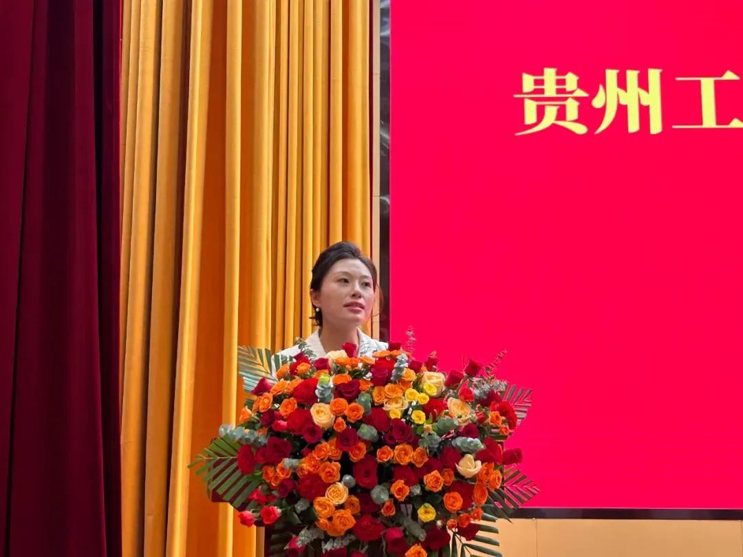 kaiyun登录中国入口登录成人高等教育2025级新生开学典礼圆满举行(图5) kaiyun登录中国入口登录成人高等教育2025级新生开学典礼圆满举行(图5)