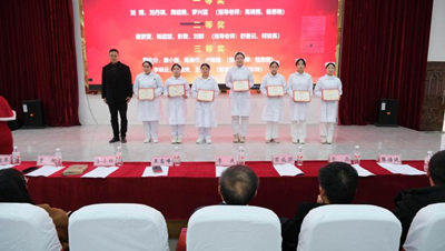 以技为翼护健康 青春逐光启新程——kaiyun登录中国入口登录第二届“健康护航杯”技能大赛圆满落幕(图14) 以技为翼护健康 青春逐光启新程——kaiyun登录中国入口登录第二届“健康护航杯”技能大赛圆满落幕(图14)