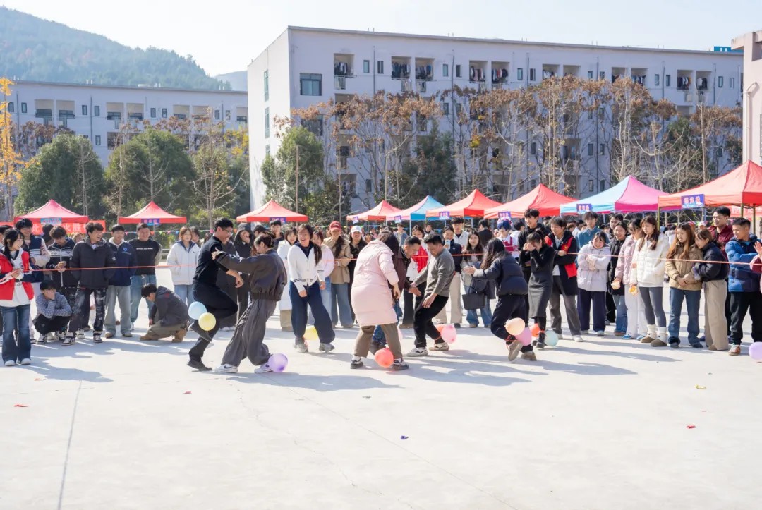 kaiyun官网首届美食文化节成功举办(图8) kaiyun官网首届美食文化节成功举办(图8)