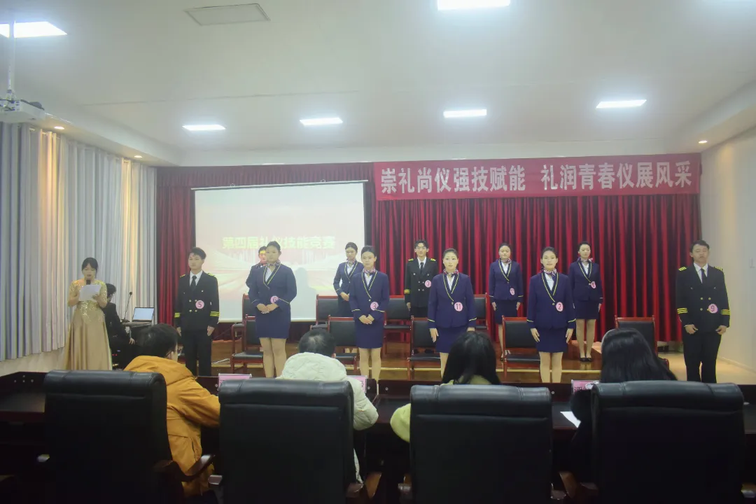 以赛砺技展风采 赋能成长向未来(图3) 以赛砺技展风采 赋能成长向未来(图3)